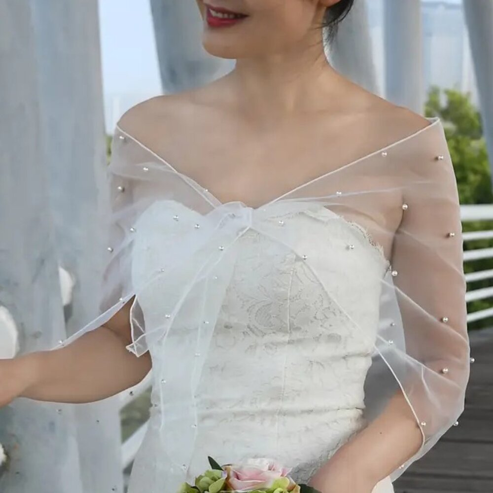 PEARL~STUDDED MESH SHAWL in White